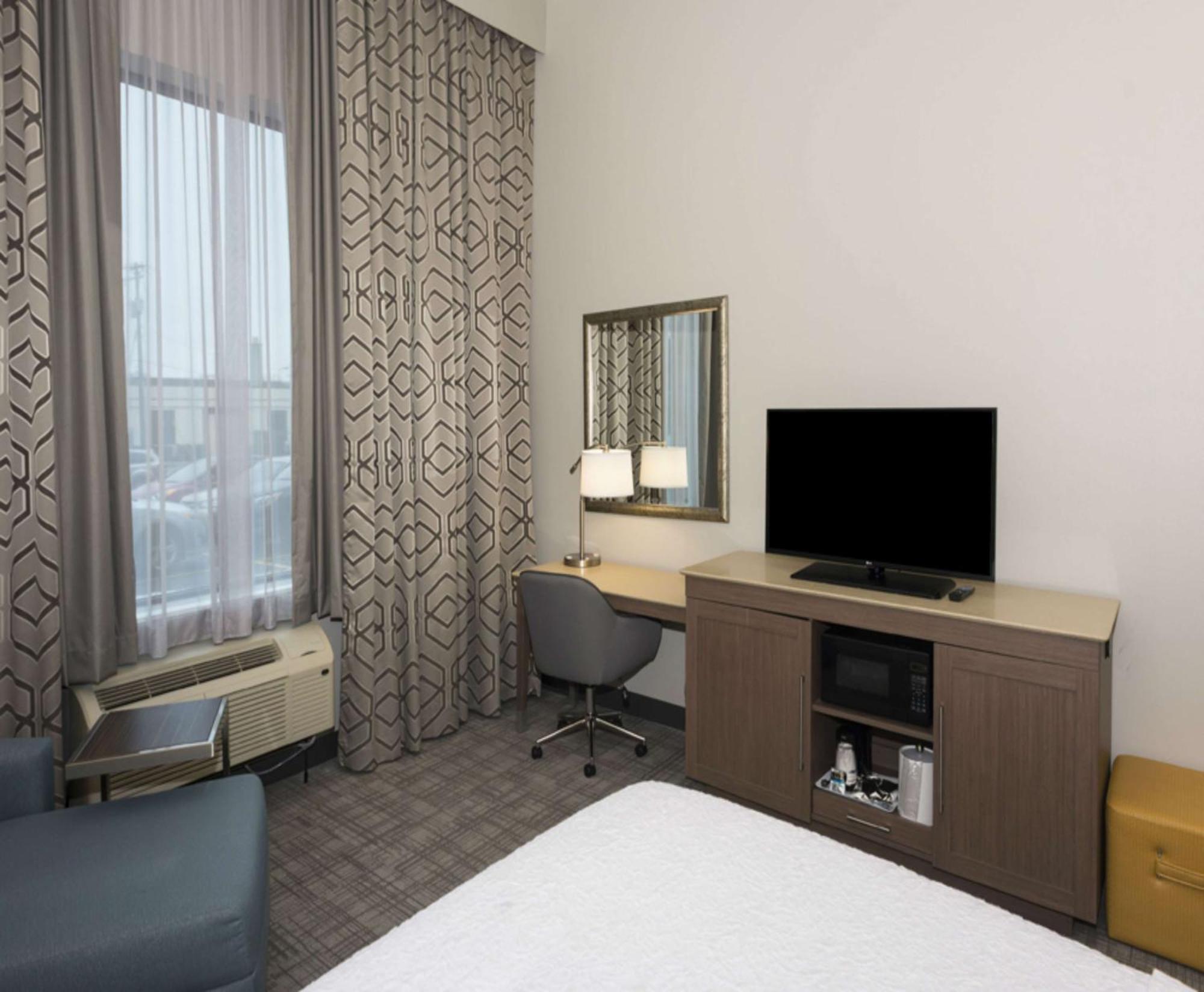 Standard King Room